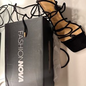 Heather Wrap Up Heels-Fashion Nova SIZE 8:WOMENS